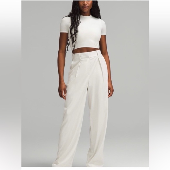 lululemon athletica Pants - NWT Lululemon pleated high-rise trouser | size 6 | Bone